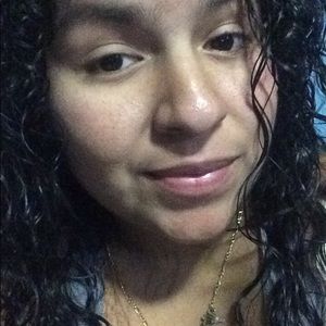 Meet your Posher, Veronica